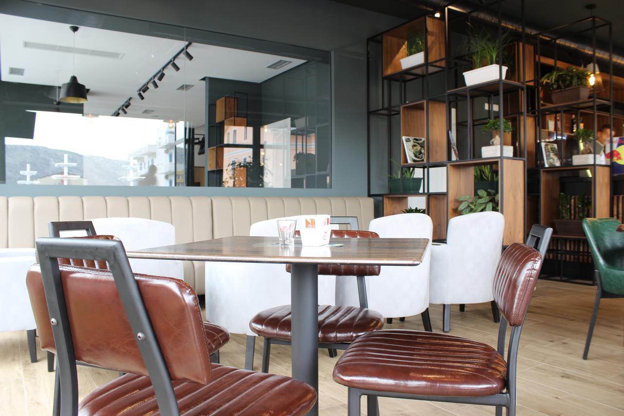 Domus Hotel & Apartments Shëngjin 외부 사진