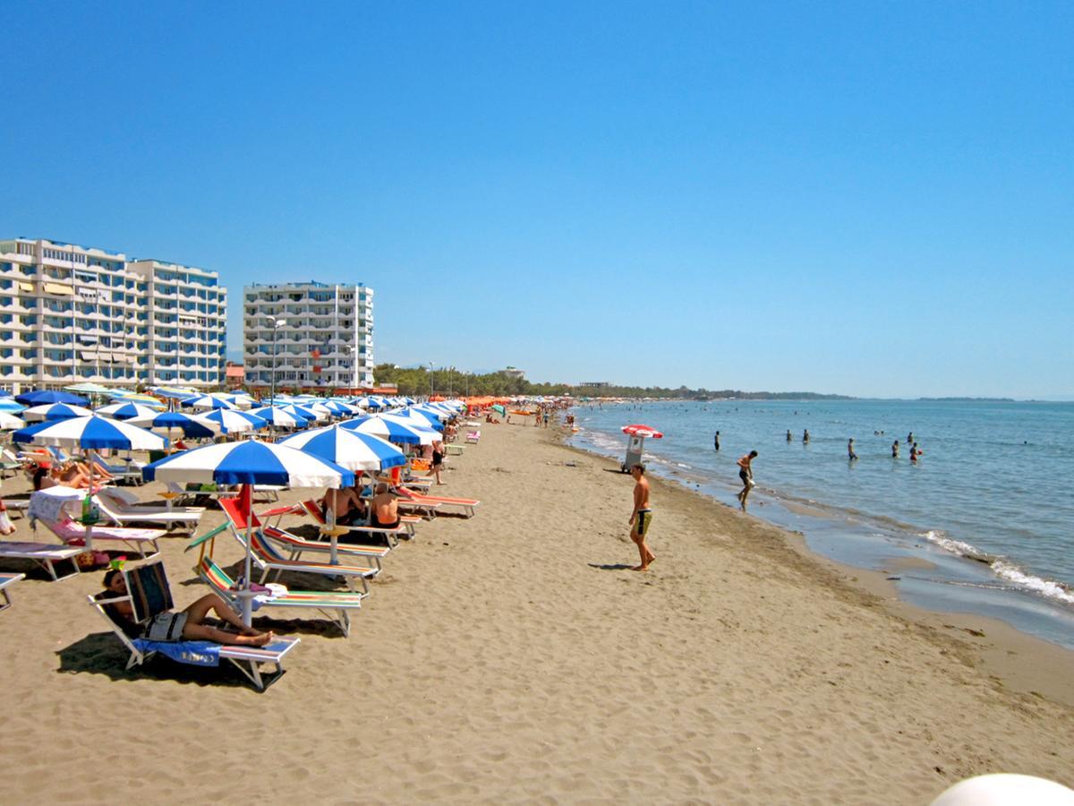 Domus Hotel & Apartments Shëngjin 외부 사진